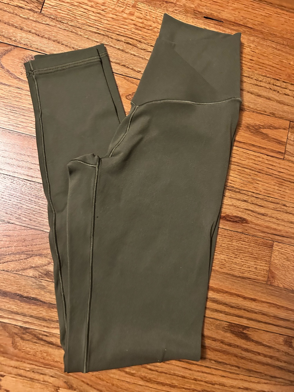 Offline by Aerie Real Me High Waisted Crossover Leggings - Picture 3 of 9